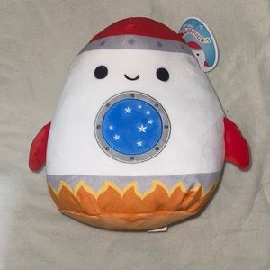 NWT Rudy the Rocket Squishmallow
